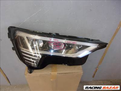 AUDI E-TRON jobb első LED fényszóró 2019- 4KE941040