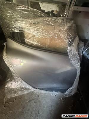 Renault Clio IV jobb hátsó ajtó HB