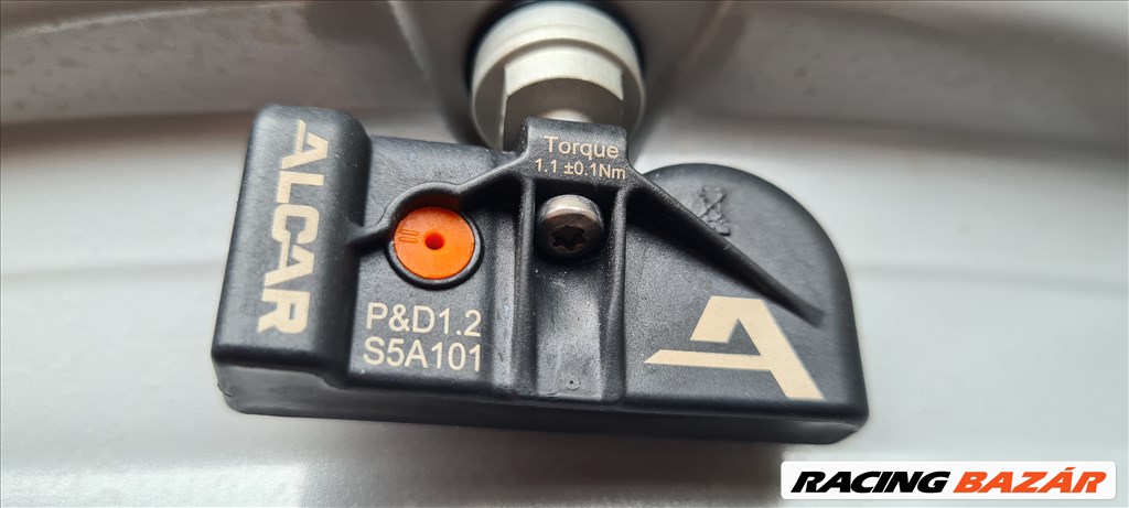 5x112 Dezent alufelni 8,5x19" ET:50  +Mercedes TPMS szenzor     /F117. 8. kép