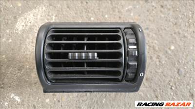 BMW 318 E46 bal oldali műszerfal szellőző 8390217