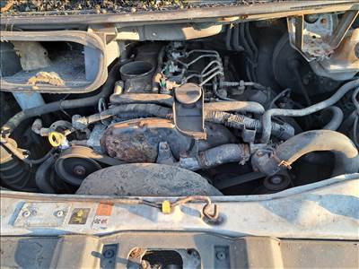 Eladó motor és alkatrészei ford transit 2.4 tdci