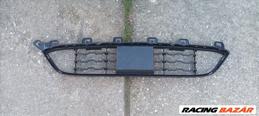 BMW X6 F16 első lökhárító alsó rács  51118056522 1. kép