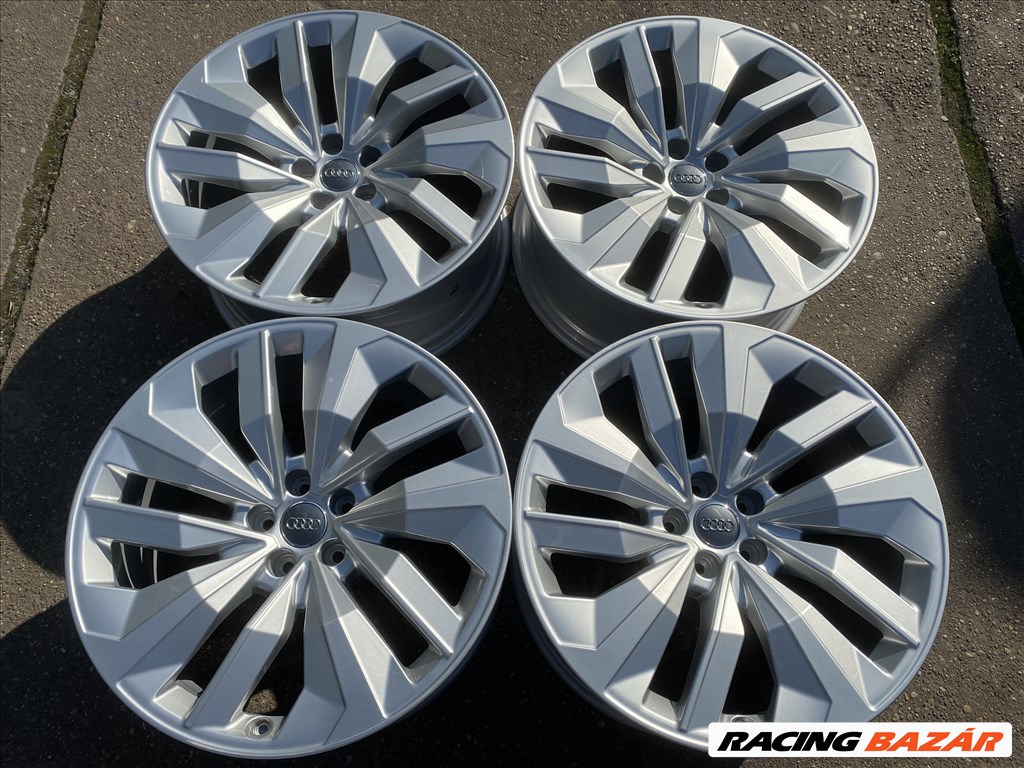 4db gyári 20" Audi Q8 alufelni. (3742)  1. kép