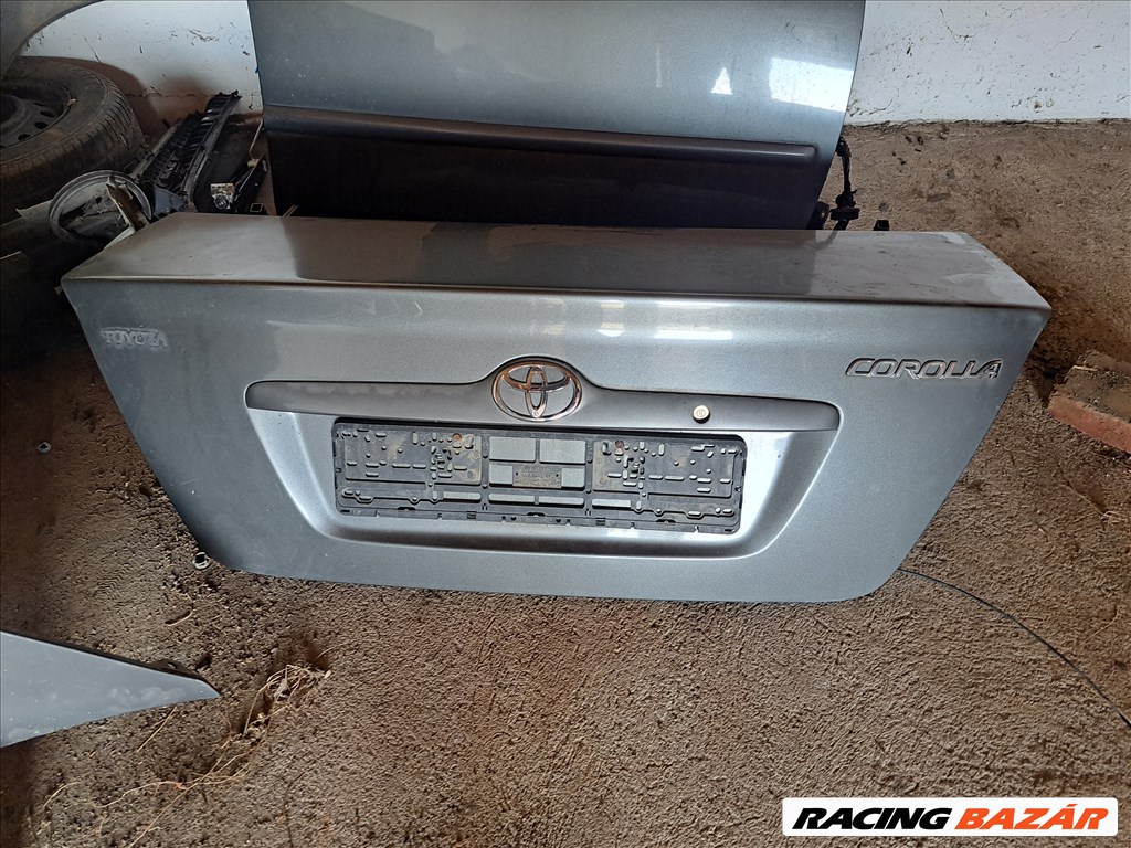 Toyota corolla E12 sedan csomatèr ajtó. 1. kép