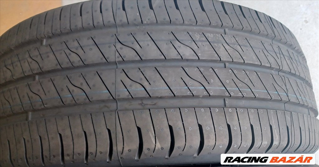 2024-es Good/Year Efficientgrip 235/50 R19 C nyári gumik 180e./4db 1. kép