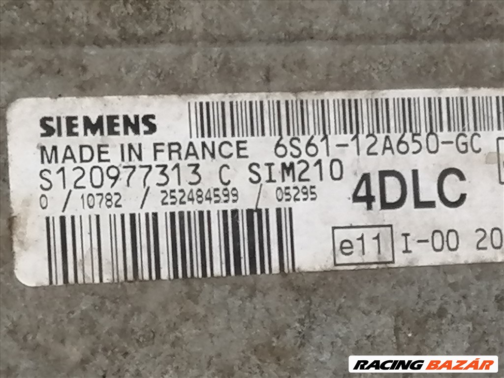 Ford Fusion 1.4 16V Motorvezérlő  6s6112a650gc 4. kép