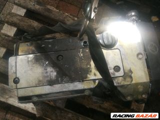 Mercedes E 230 W210 Motor (Fűzött blokk hengerfejjel) *98698* 111970 1. kép