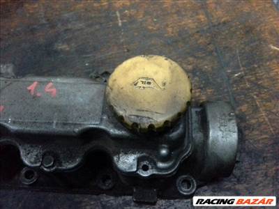 Opel Astra F Olajbeöntő Sapka *78893*