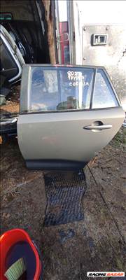 Toyota Corolla (E210) Bal hátsó ajtó kombi