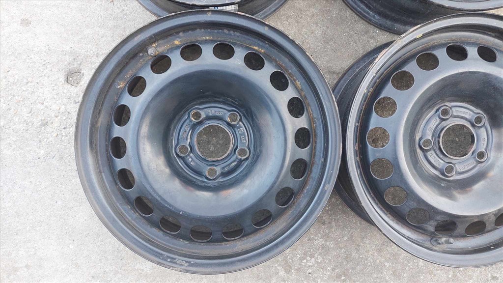 5x105 15" Opel K Astra 4 db acélfelni + TPMS 3. kép