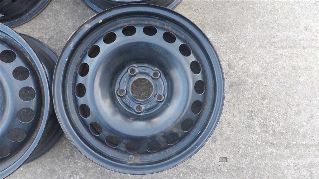 5x105 15" Opel K Astra 4 db acélfelni + TPMS 5. kép