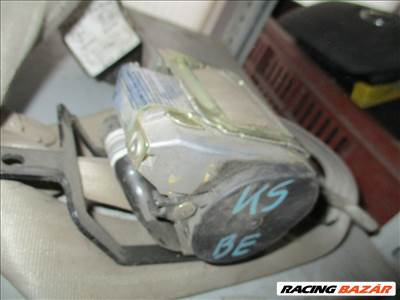 Kia Sportage (JE) biztonsági öv 