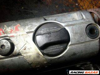 Volkswagen Polo II Olajbeöntő Sapka *78492*