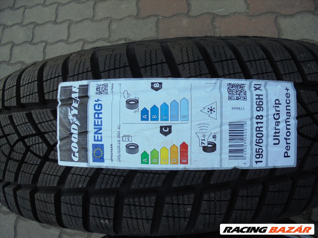Új 195/60 R 18" 2022-es Goodyear téli gumi eladó 1. kép