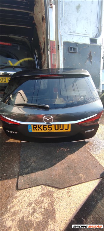 Mazda 3 (BM) Hátsó ablaktörlő motor  1. kép