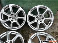 17 Gyari Audi Q2 SQ2 A3 A4 TT Javitas mentes Alufelni garnitura!  81A 601 025 D