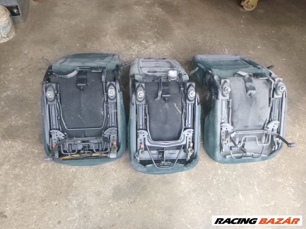 SZEMÉLYAUTÓ HÁTSÓ üléssor   3.  4.  5.  7. kép