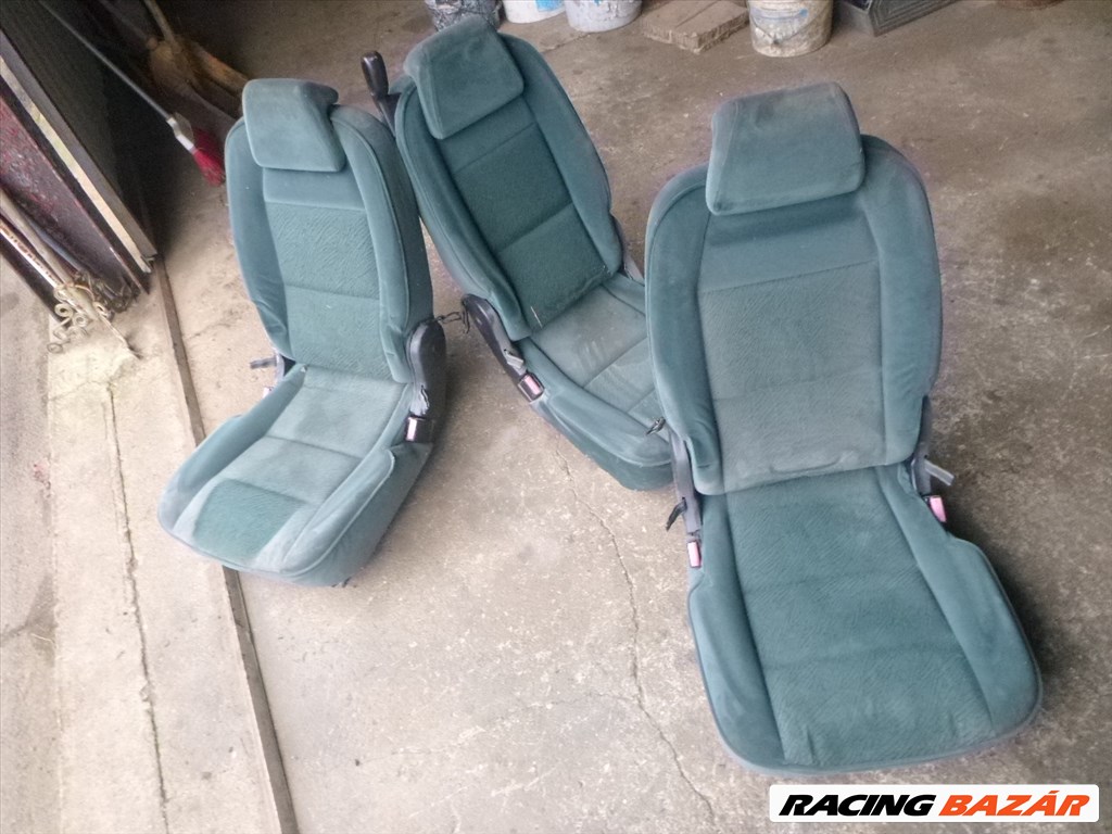 SZEMÉLYAUTÓ HÁTSÓ üléssor   3.  4.  5.  1. kép