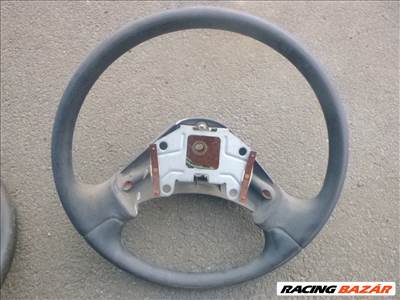 Suzuki Swift III 1995 kormánykerék közepe nélkül 