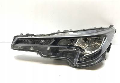 Toyota Corolla bal fényszóró, cikkszám: 81150-02S60