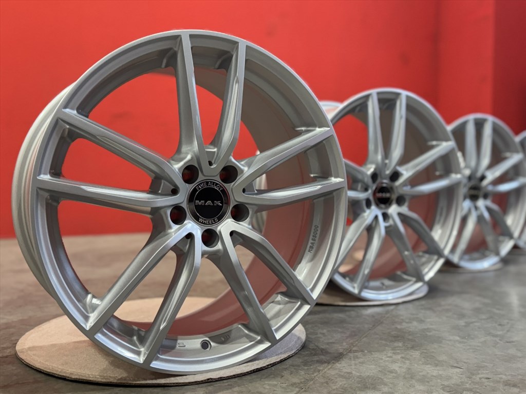 R19 5x112 (66,6)  MAK EVO SILVER 8J ET33  - 9J ET30 for Mercedes 3. kép