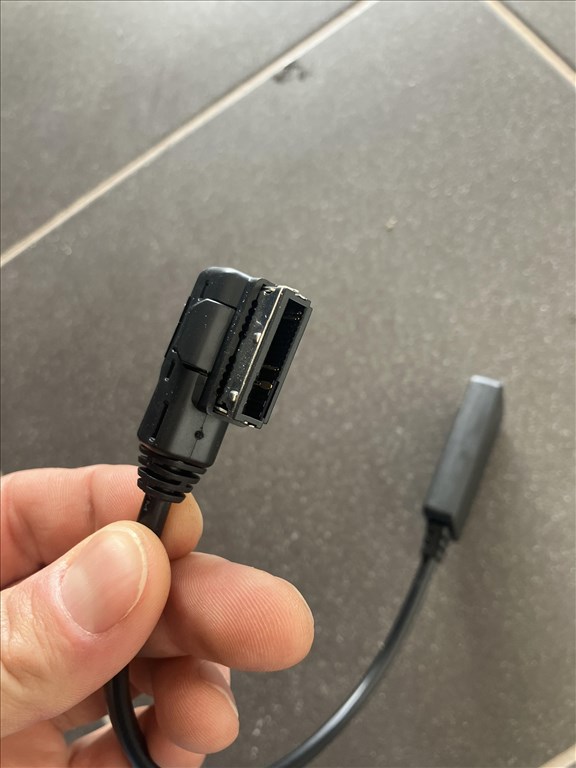 Audi A8 (D4 - 4H) usb és bluetooth modul  3. kép