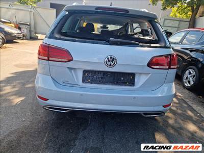 Volkswagen Golf VII kombi facelift hátsó belső lámpa 5g9945093h  5g9945095e