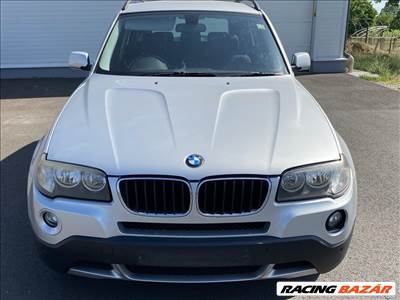 BMW X3 E83 motorháztető géptető  3449411