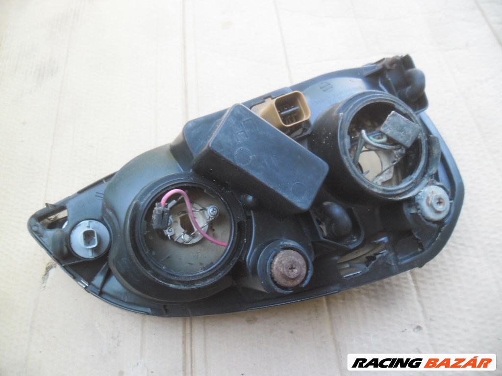 Chevrolet Lacetti sedan bal fényszóró /sérült alkatrésznek 2. kép