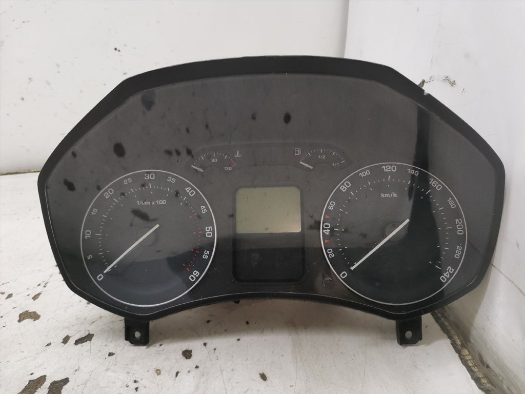 SKODA OCTAVIA II (1Z5) 1.9 TDI Kilométeróra #33583# 1Z0920812H 1. kép