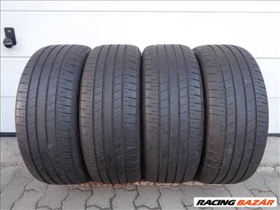 Bridgestone 225/45R19 nyári gumi garnitúra 5-6mm-es mintával eladó. 
