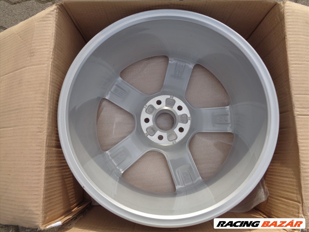 1db Új Audi gyári alufelni 19-es, 5×112-es osztóval eladó. 3. kép