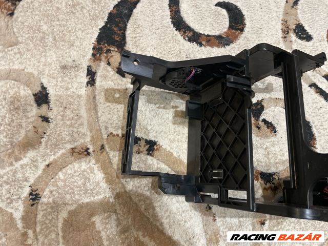 Audi Q3 (8U) AUDI Q3 Biztosítéktábla Utastér 1k2971858 1k2971262 3. kép