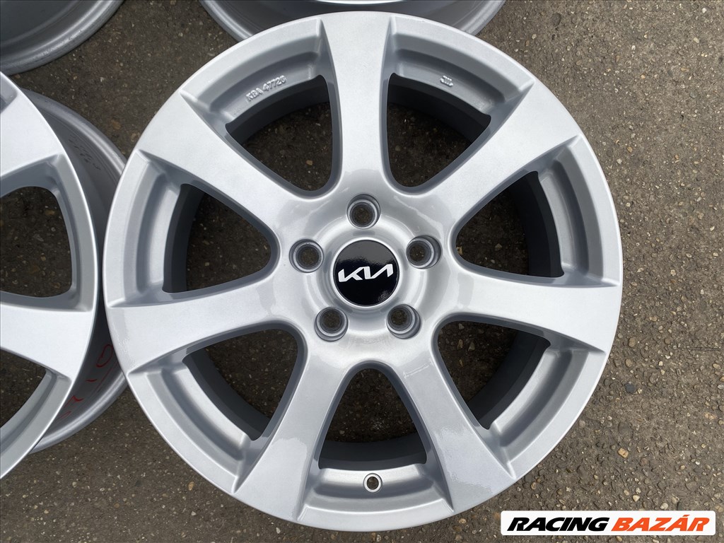4db Autec 17" Kia alufelni. (3710) 2. kép