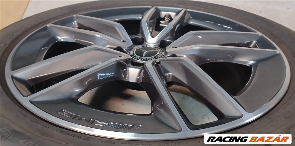 Mercedes W247 GLA GLB 5x112 8x19 235/50 R19 nyári gumikkal 4db 3. kép