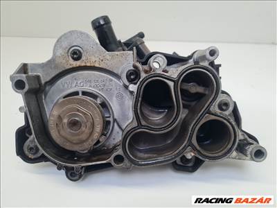 Volkswagen Golf VII vízpumpa (15738) 04e121042