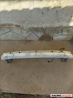 Toyota Auris (E150) Első lökhárító merevítő 1843