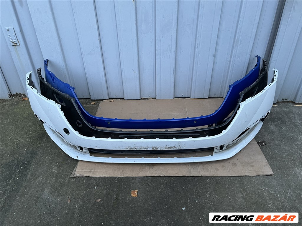 Skoda Octavia IV (5E3) első lökhárító  5e3807221 1. kép