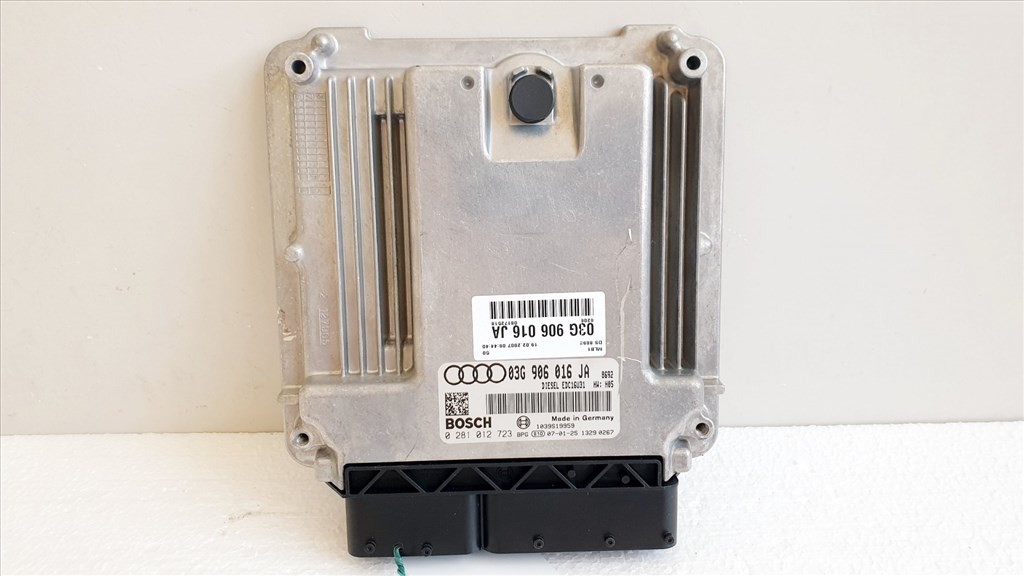 508638 Audi A4 B7, Motorvezérlő, Ecu, 0281012723, 03G906016JA, Bosch. 1. kép