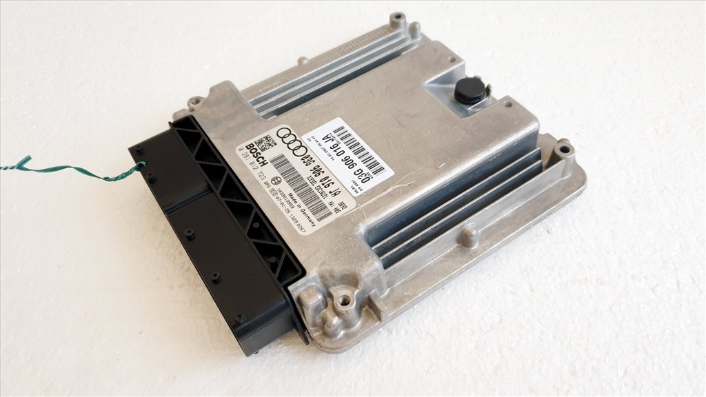 508638 Audi A4 B7, Motorvezérlő, Ecu, 0281012723, 03G906016JA, Bosch. 3. kép