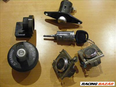 Suzuki Ignis zár szett gyújtáskapcsoló, motorvezérlő, immobiliser