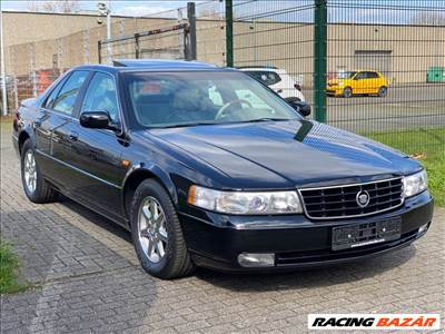 Cadillac STS eslő szélvédő 