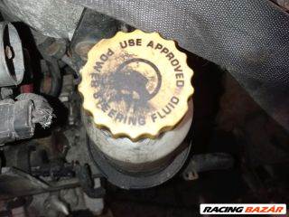 Chrysler Voyager (4th gen) Szervóolaj Tartály *135996*