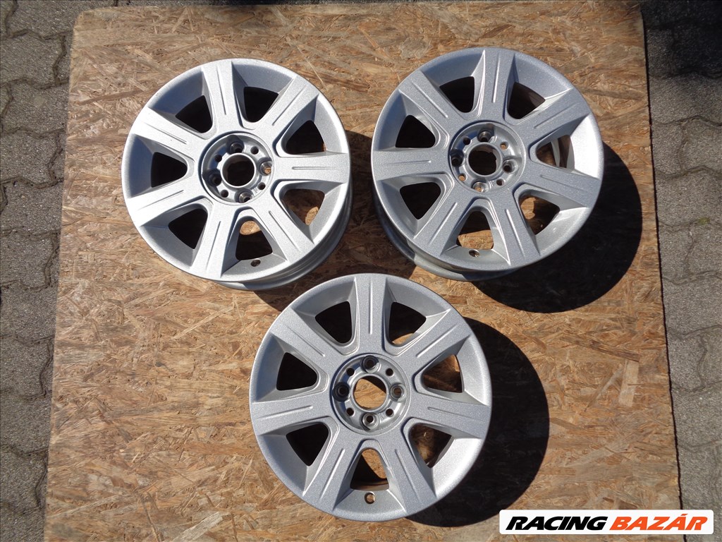 3db Fiat Gyári alufelni 15-ös, 4×98-as osztóval, újszerűen eladó. 1. kép