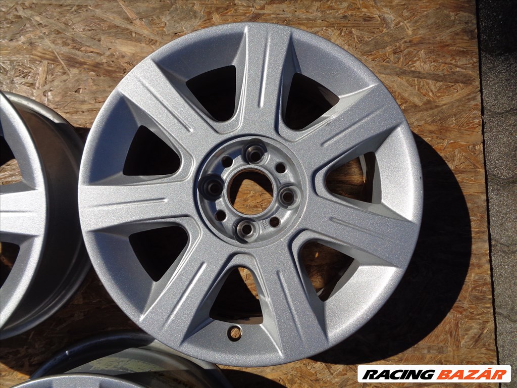 3db Fiat Gyári alufelni 15-ös, 4×98-as osztóval, újszerűen eladó. 3. kép
