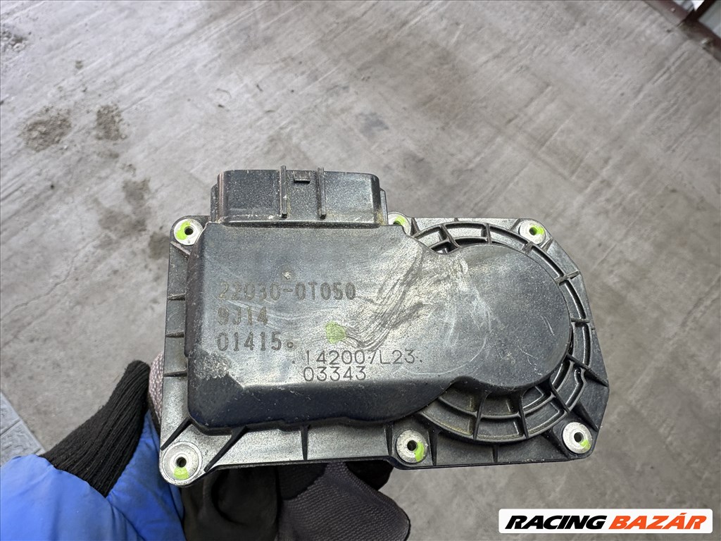 Toyota Avensis fojtószelep  T27 1.8 VVTi 22030-0T0 220300t050 2. kép