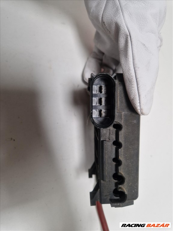 Seat León I biztosítéktábla motortéri (16787) 1j0937550ab 5. kép