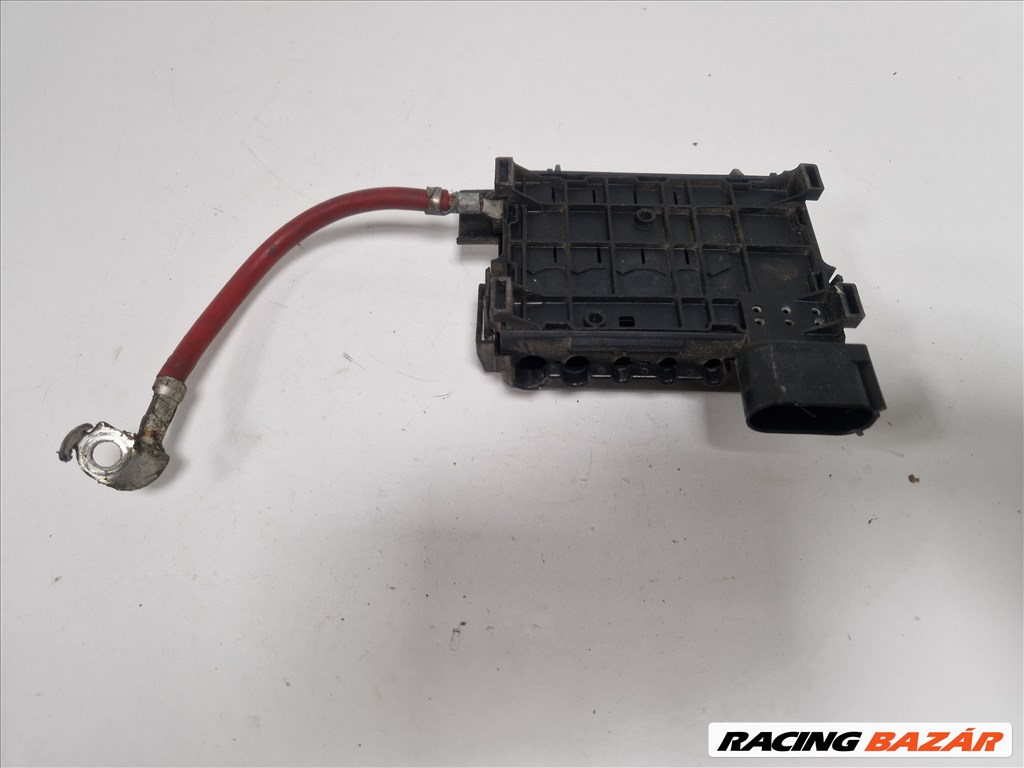 Seat León I biztosítéktábla motortéri (16787) 1j0937550ab 9. kép