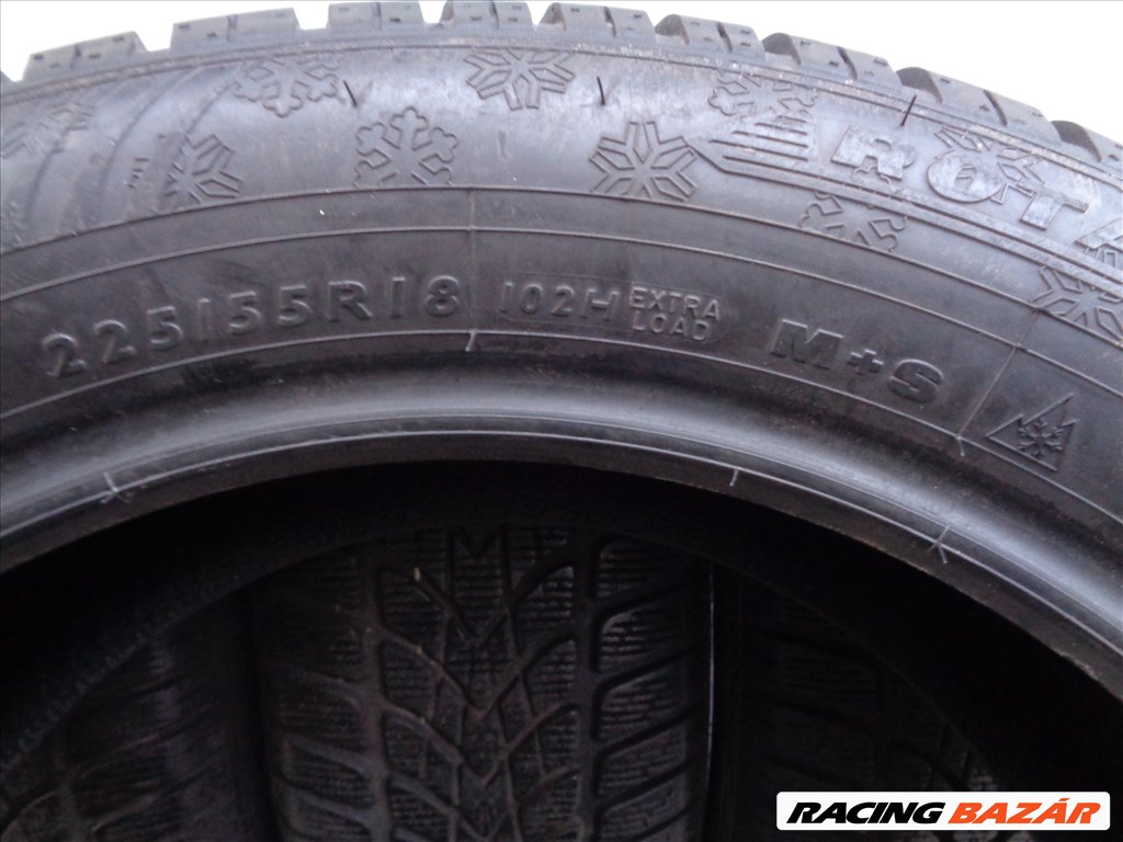 Dunlop 225/55R18 téli gumi garnitúra újszerű állapotban eladó. 8. kép
