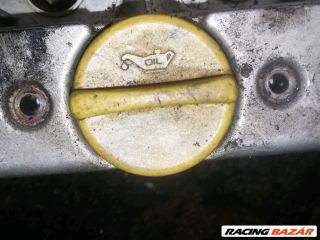 Opel Omega B Olajbeöntő Sapka *120523*